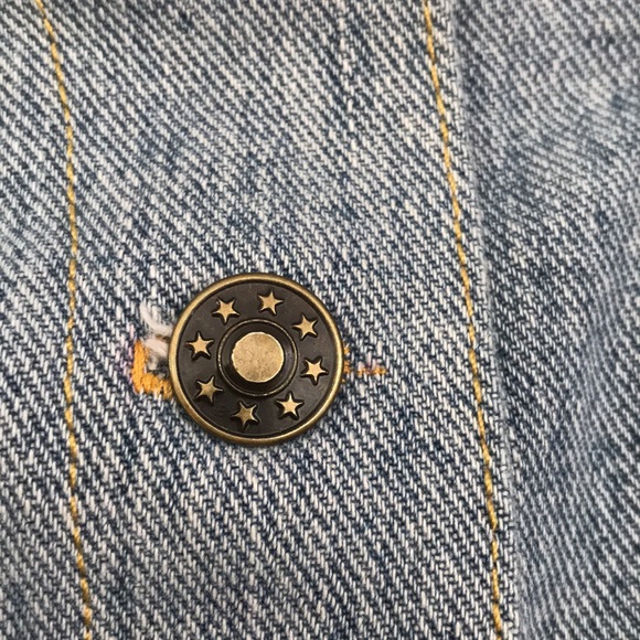 Jean jacket, multicolor jean, no tag on jacket, unique design, no size - Picture 5 of 5
